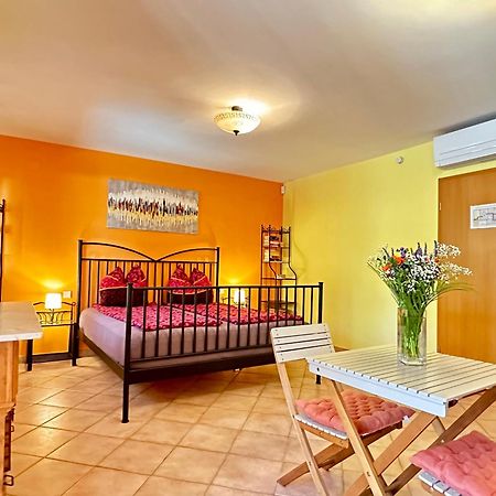 Villa Dolce Vita **** Premantura Bagian luar foto