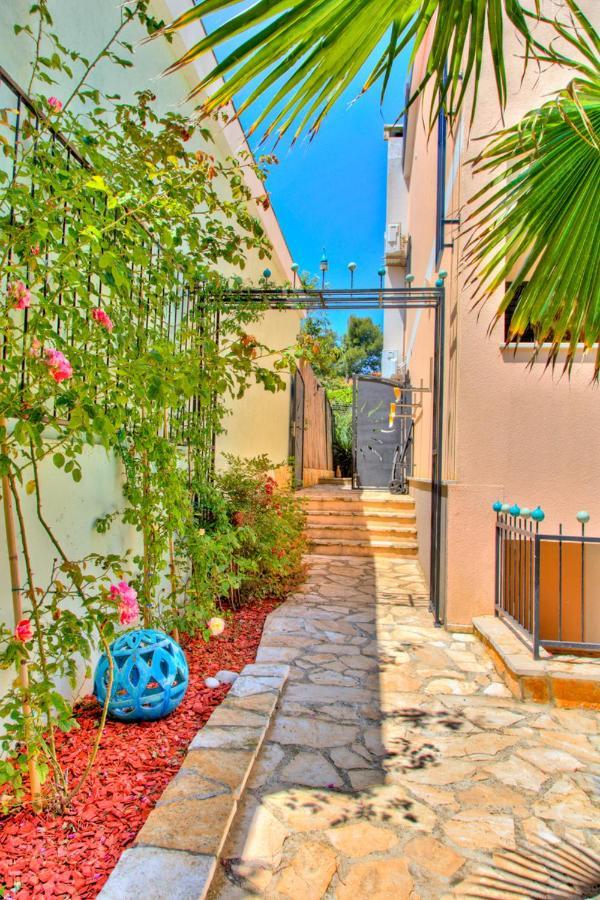 Villa Dolce Vita **** Premantura Bagian luar foto