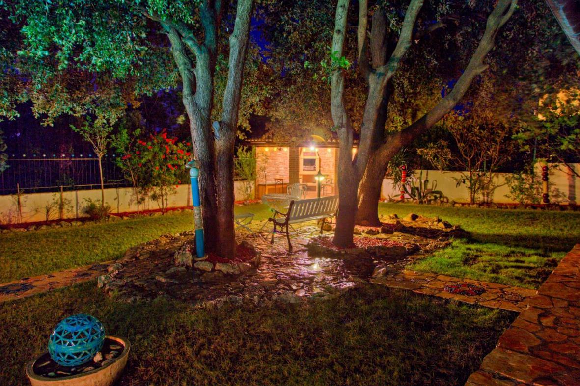 Villa Dolce Vita **** Premantura Bagian luar foto